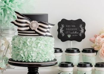 کیک تولد و نامزدی