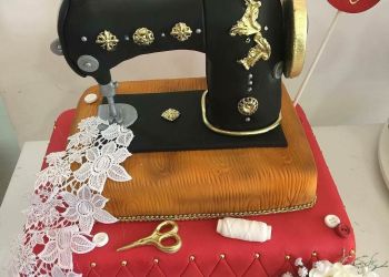 کیک تولد و نامزدی