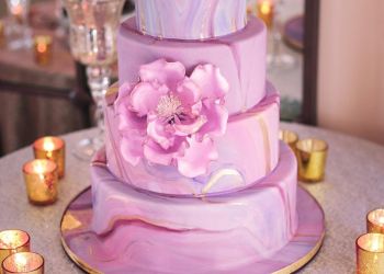 کیک تولد و نامزدی