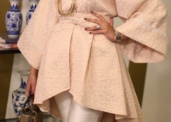 لباس و مانتو عقد