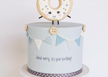 کیک تولد و نامزدی