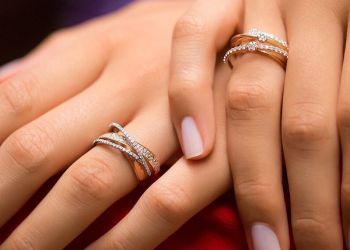 حلقه ازدواج و جواهرات