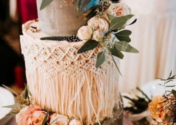 کیک تولد و نامزدی