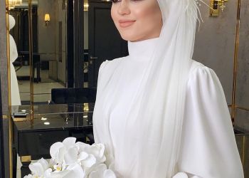 لباس عروس و کفش عروس