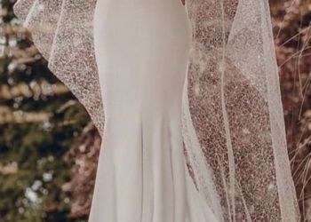 لباس نامزدی و ساقدوش