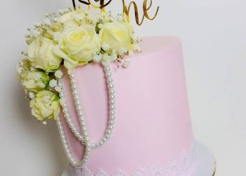 کیک تولد و نامزدی