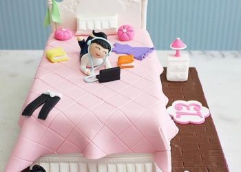 کیک تولد و نامزدی