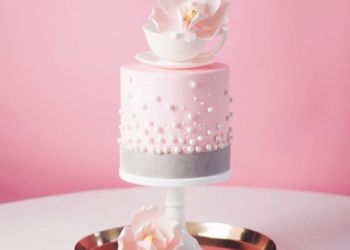 کیک تولد و نامزدی