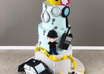 کیک تولد و نامزدی