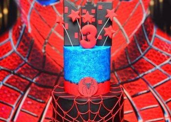 کیک تولد و نامزدی