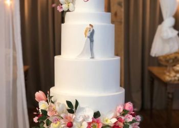 کیک تولد و نامزدی