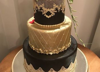 کیک تولد و نامزدی