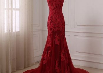 لباس نامزدی و ساقدوش