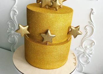 کیک تولد و نامزدی