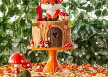 کیک تولد و نامزدی